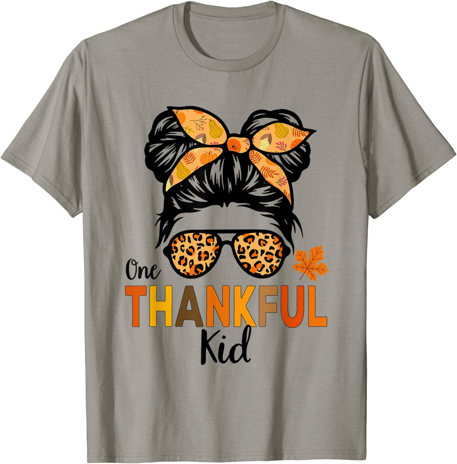 One Thankful Kid Thanksgiving Girl Messy Bun Leopard T-Shirt